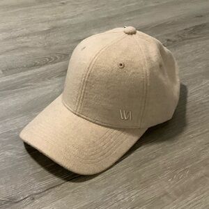 VRST light sand heather flannel cap NWT!